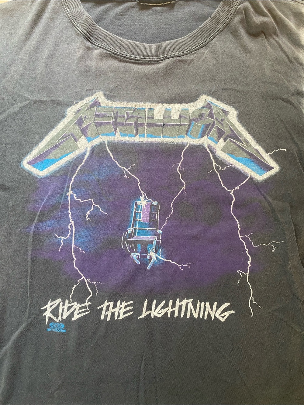 1994 Metallica Ride the Lightning shirt -L